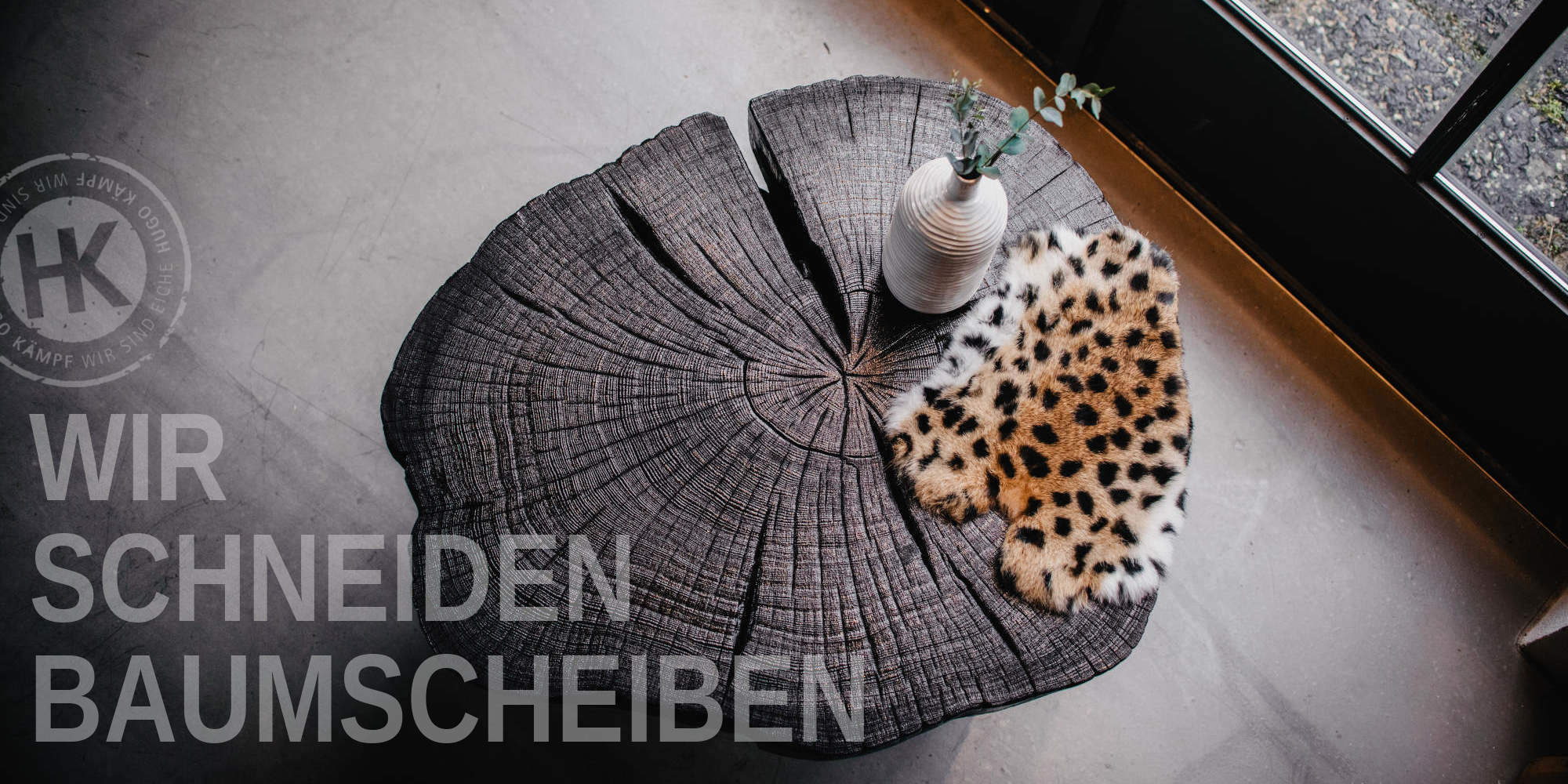 Baumscheibentisch aus EIchenholz