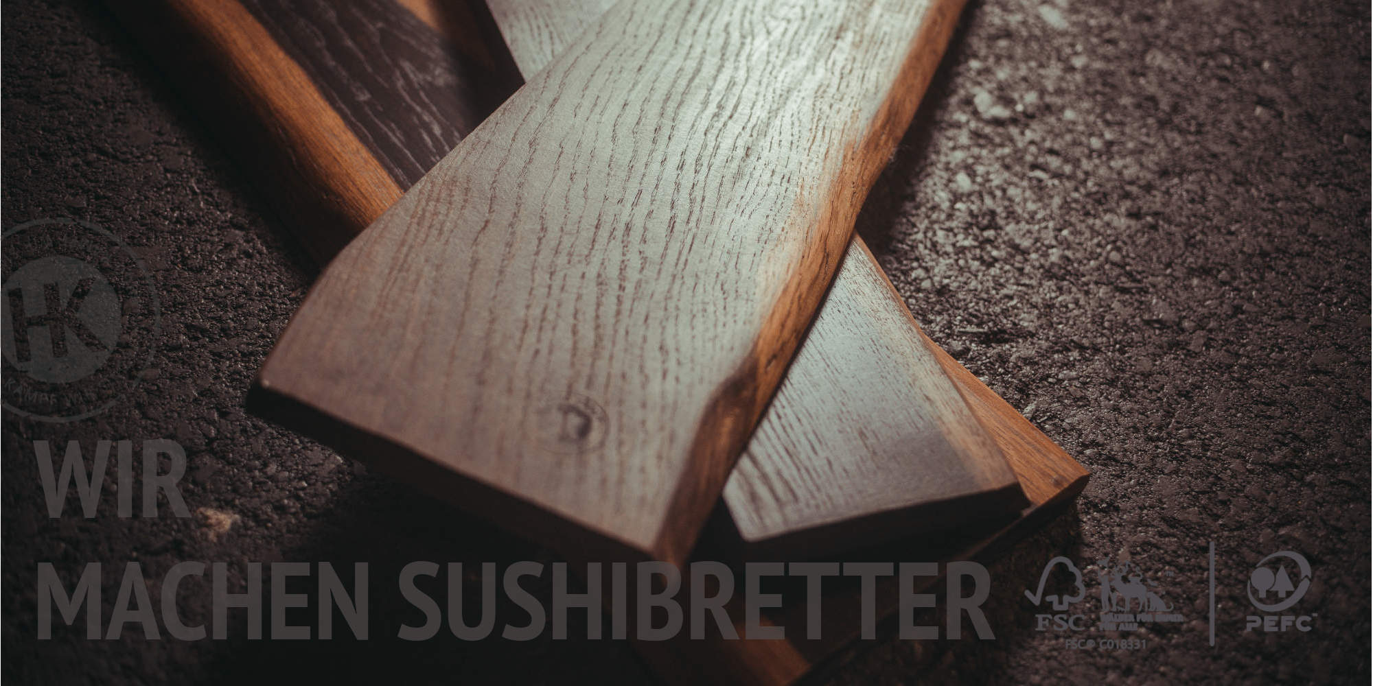 SUSHI-BRETT MIT LIVE EDGE