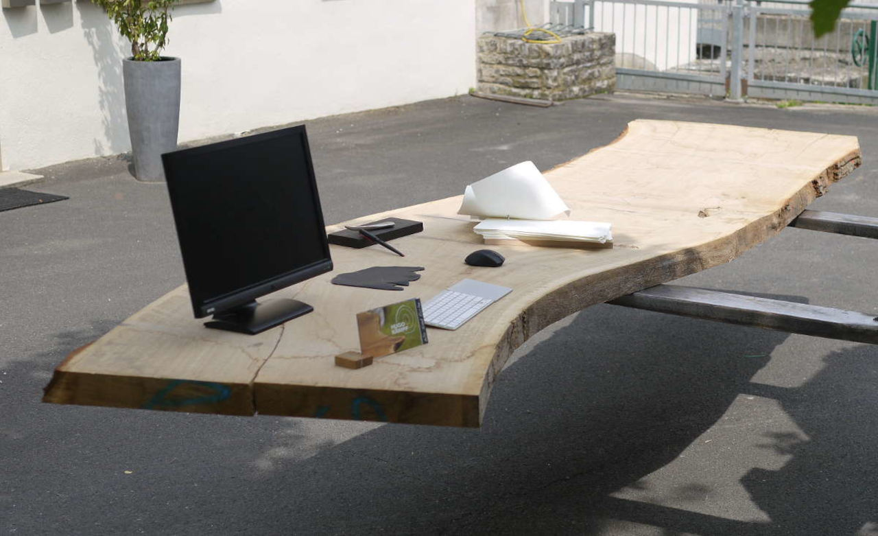 WIR MACHEN IHREN INDIVIDUELLEN SCHREIBTISCH NACH MAß