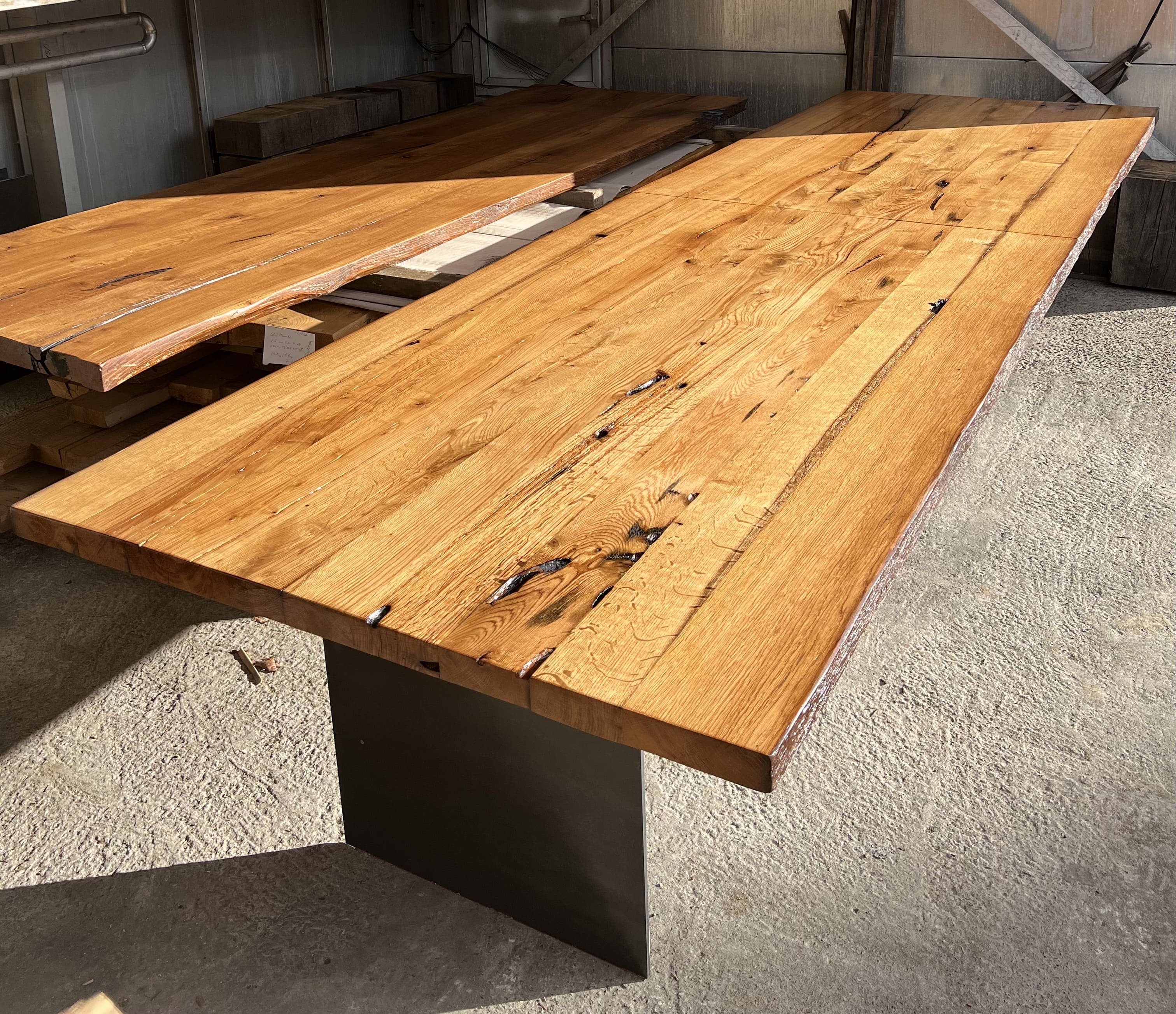 KONFERENZTISCHE AUS ALTHOLZ