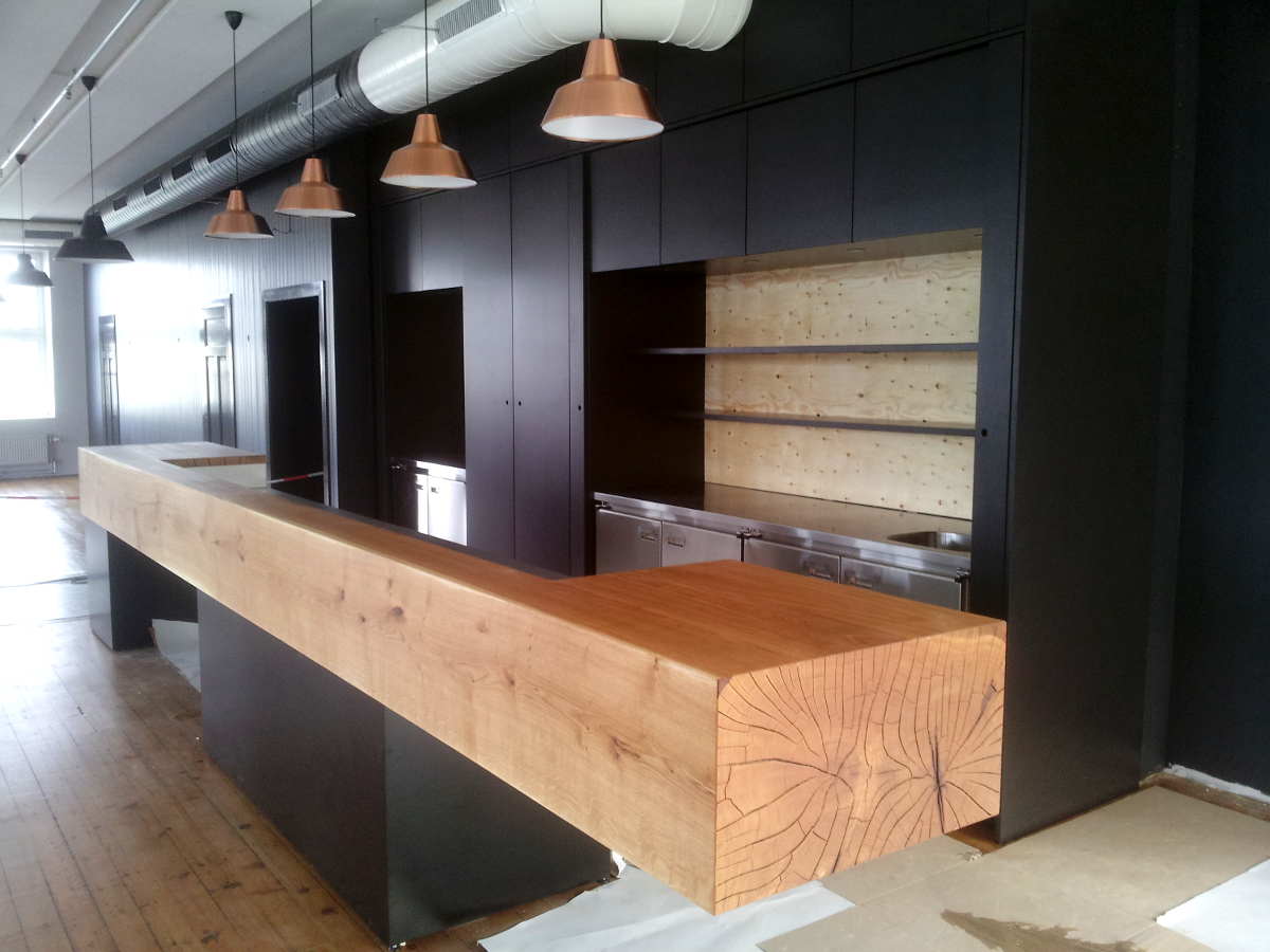 oak block counter from front