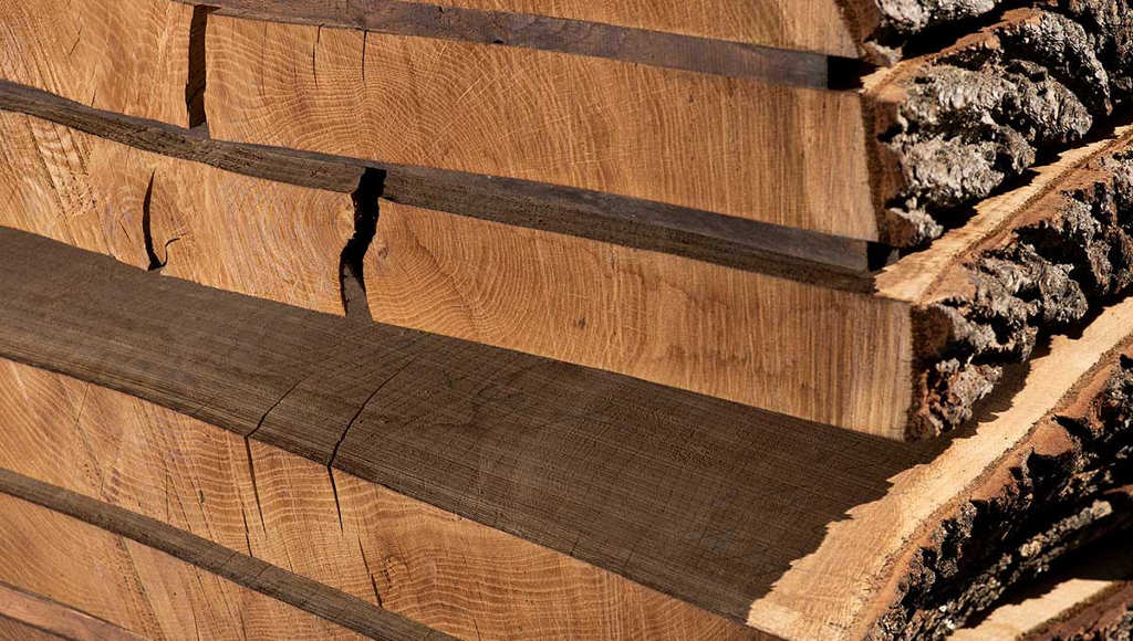 Questions about live edge tables